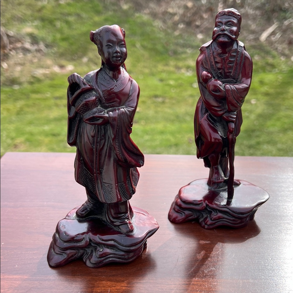 VTG Asian Red Rosewood Style Resin Chinese Woman and Man Statues / Figurines